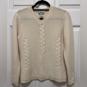 Andi K cashmere sweater size S